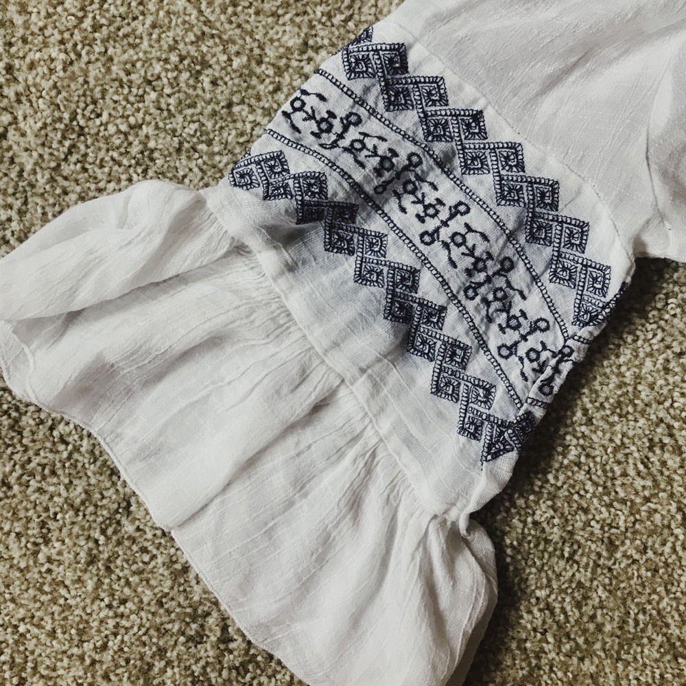 Shirt - Picture 2 of 5